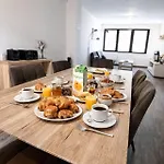 Le Cocon- Avec Terrasse A 5 Minutes A Pied De La * لي بورتيل
