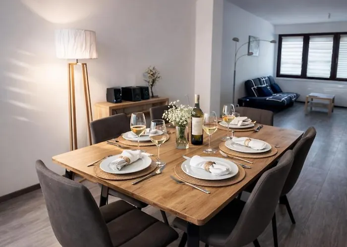 Le Cocon- Avec Terrasse A 5 Minutes A Pied De La *