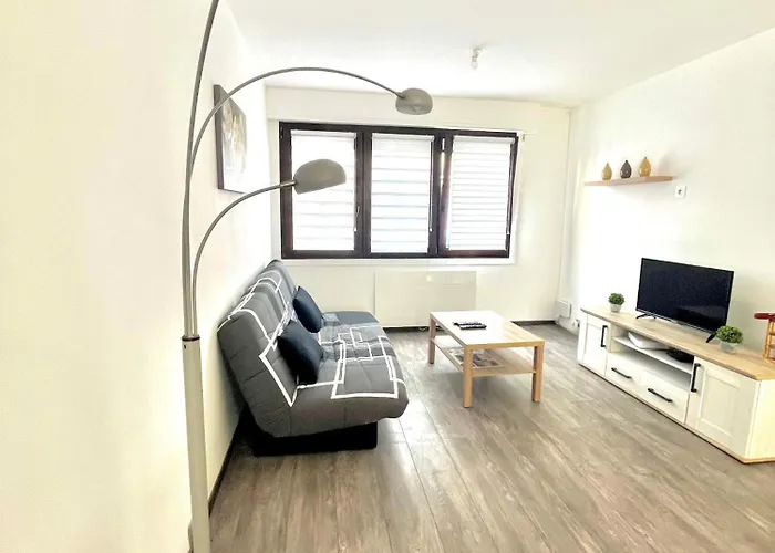 Le Cocon- Avec Terrasse A 5 Minutes A Pied De La